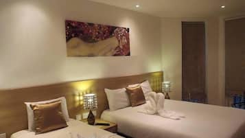 In-room safe, rollaway beds, free WiFi