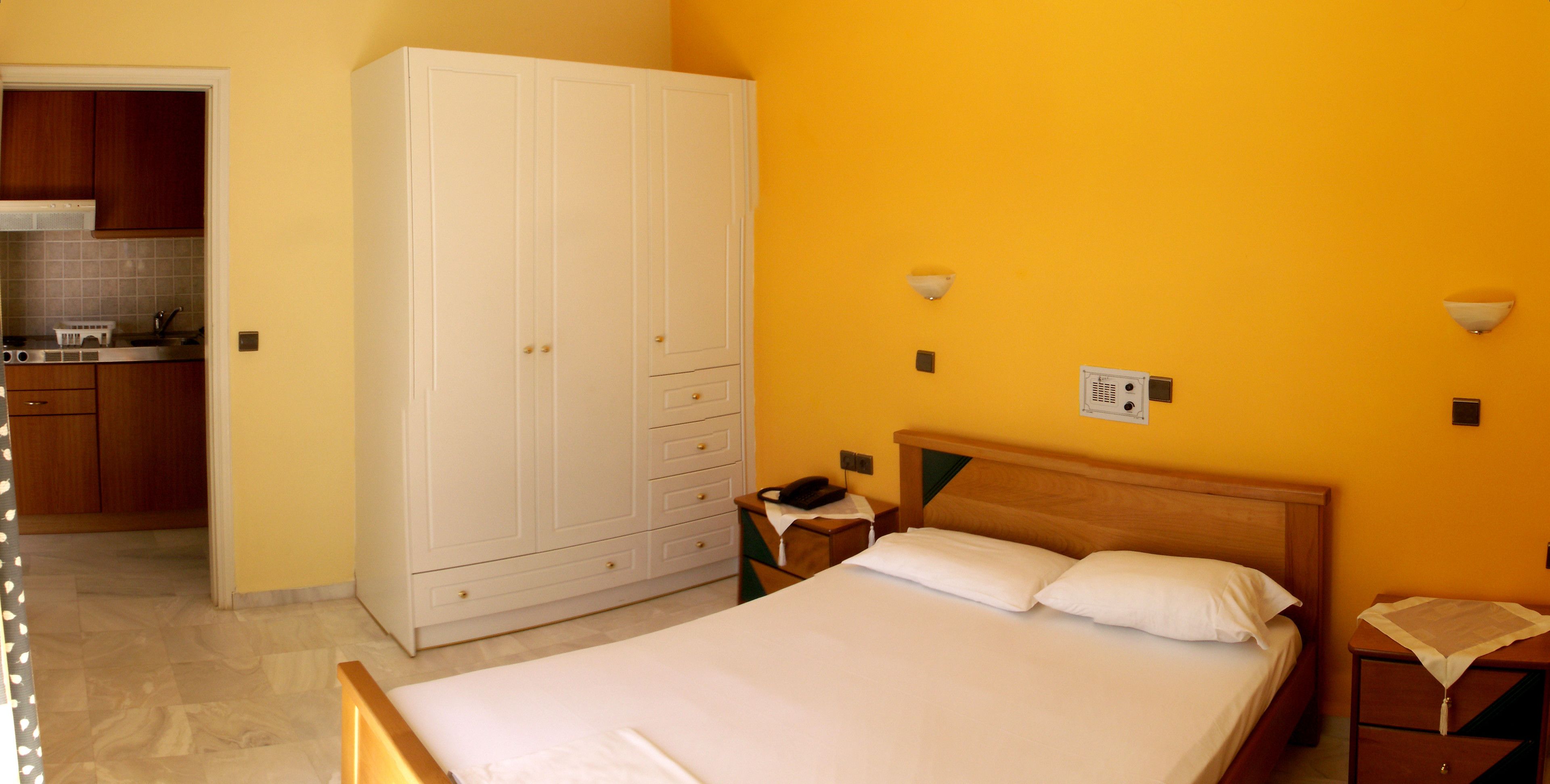 blackout curtains, soundproofing, free cots/infant beds, free wifi