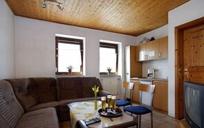 66-inch TV with satellite channels - Gasthaus Mooshäusl (Hebertshausen)