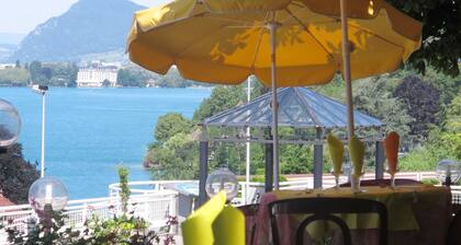 Les Acacias Bellevue