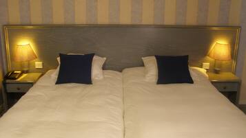 Standard Twin Room | Desk, soundproofing, iron/ironing board, free cots/infant beds