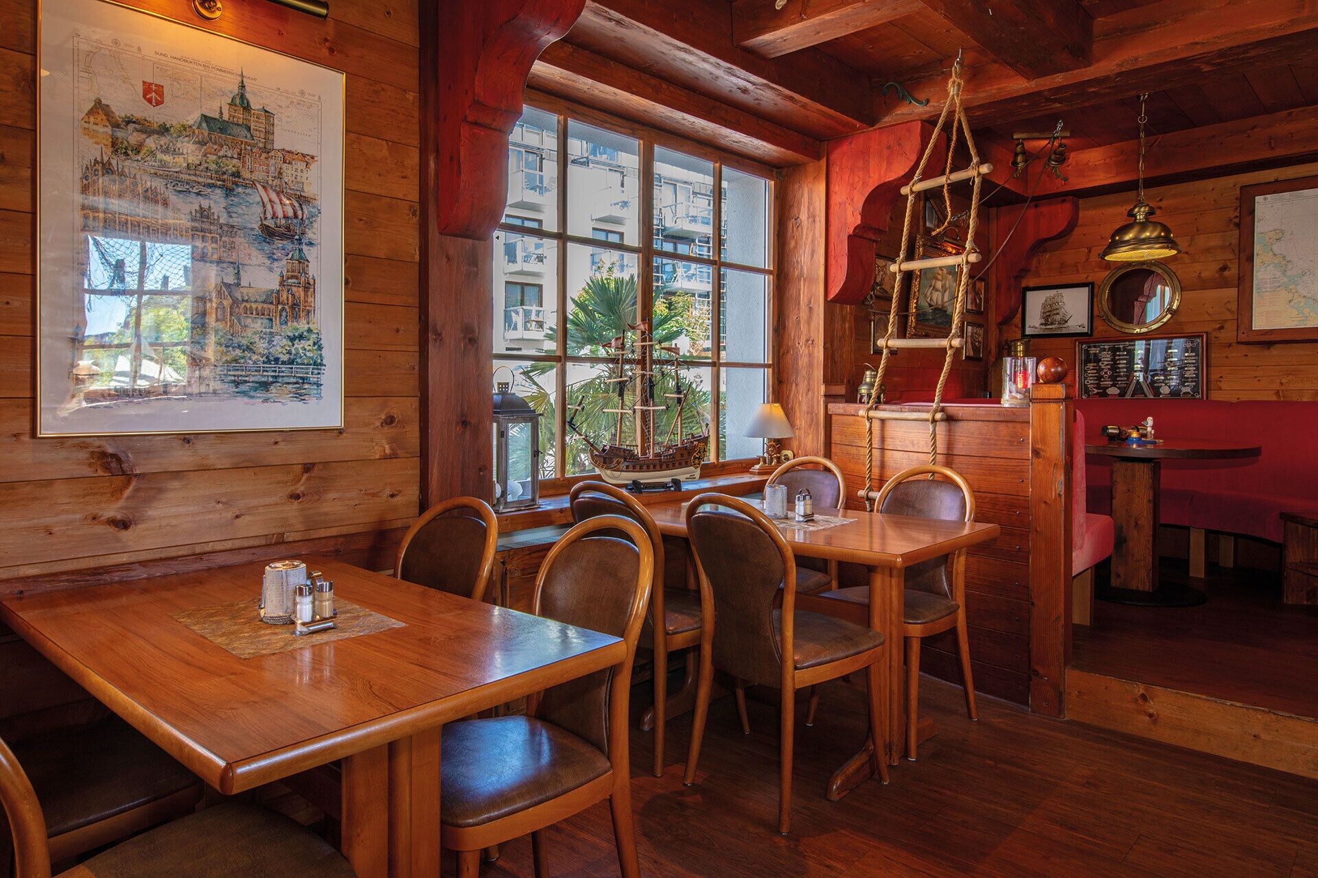 breakfast, lunch, dinner served; german cuisine, al fresco dining