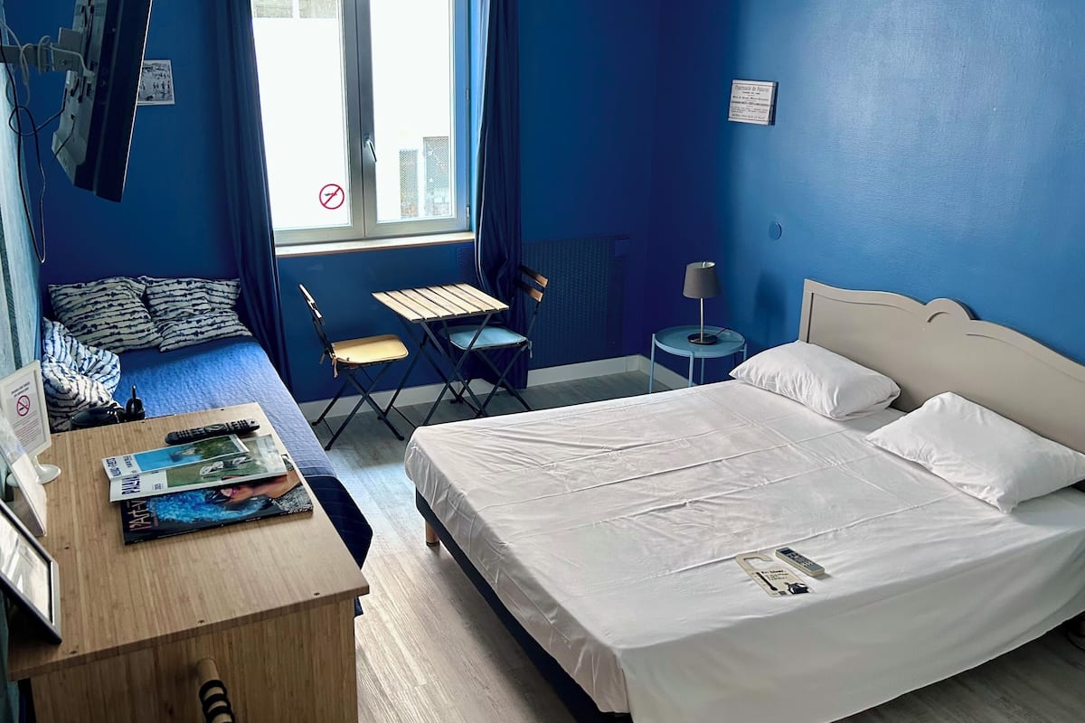Chambre Supérieure Double ou avec lits jumeaux | Literie de qualité supérieure, minibar, coffres-forts dans les chambres