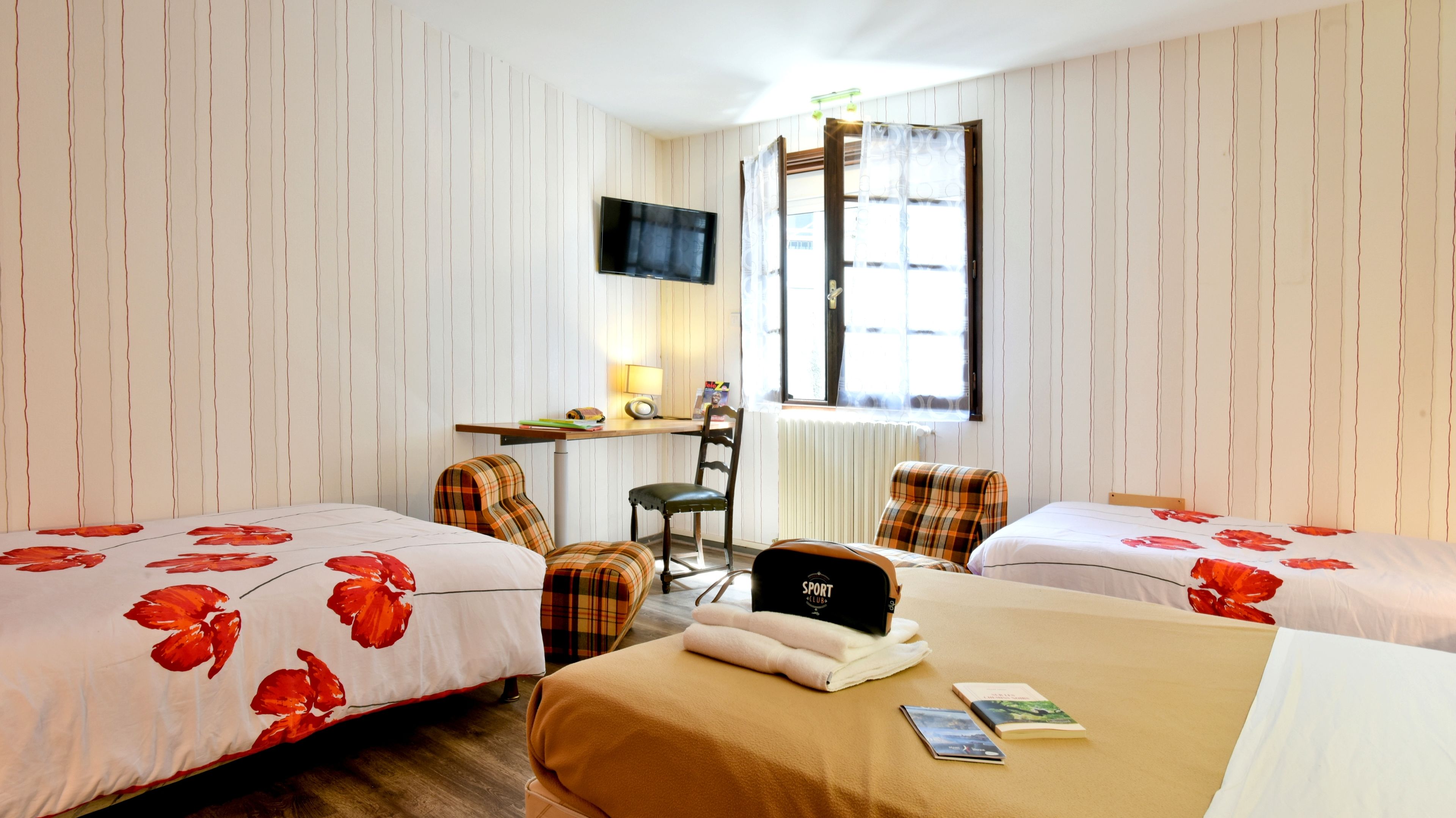 standard quadruple room | in-room safe, desk, iron/ironing board, free wifi