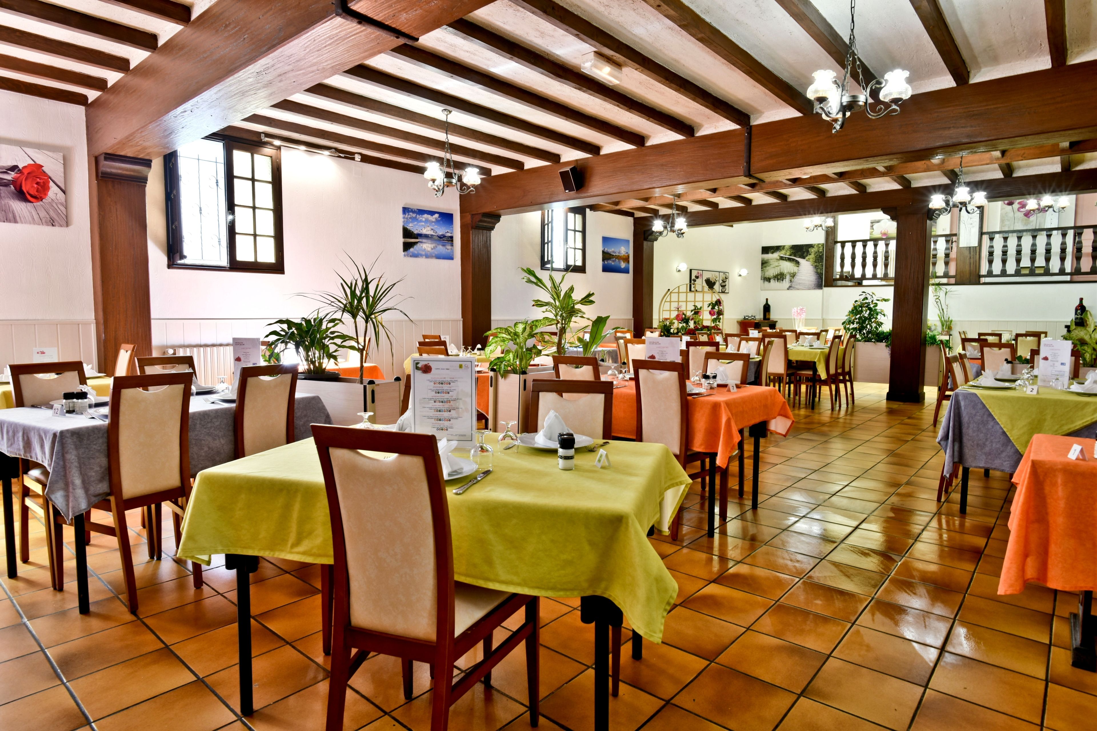 lunch and dinner served, regional cuisine