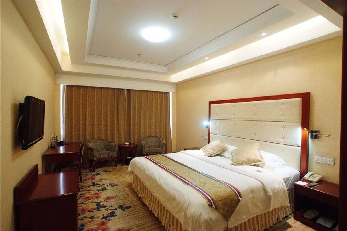Executive King Room