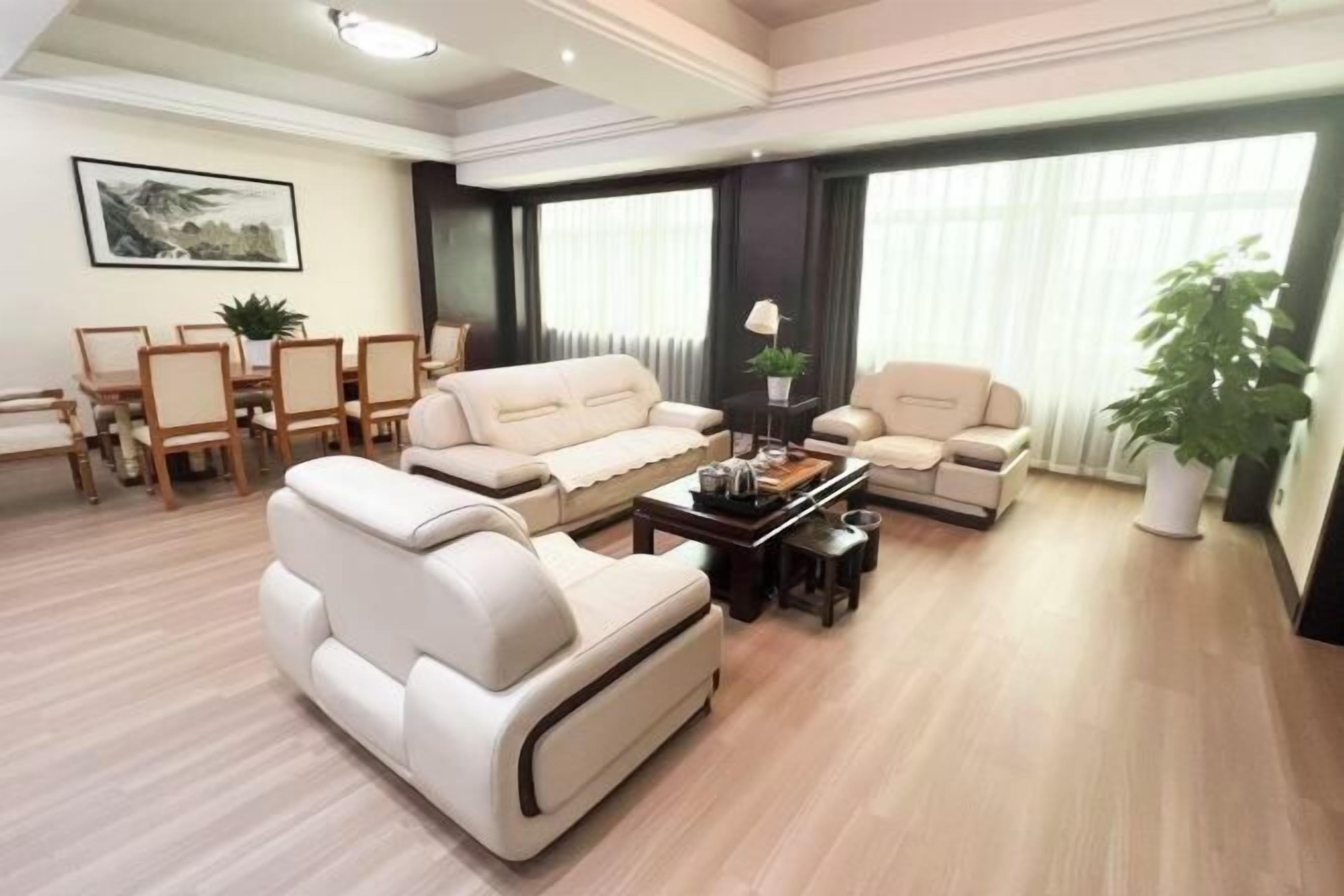 Bàn, giường gấp/giường phụ 