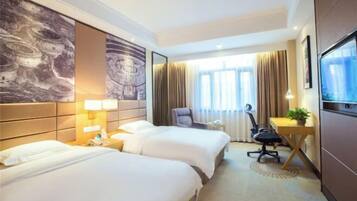 Desk, rollaway beds, free wired Internet