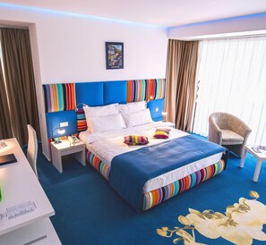 Chambre Supérieure | Literie de qualité supérieure, minibar, coffres-forts dans les chambres