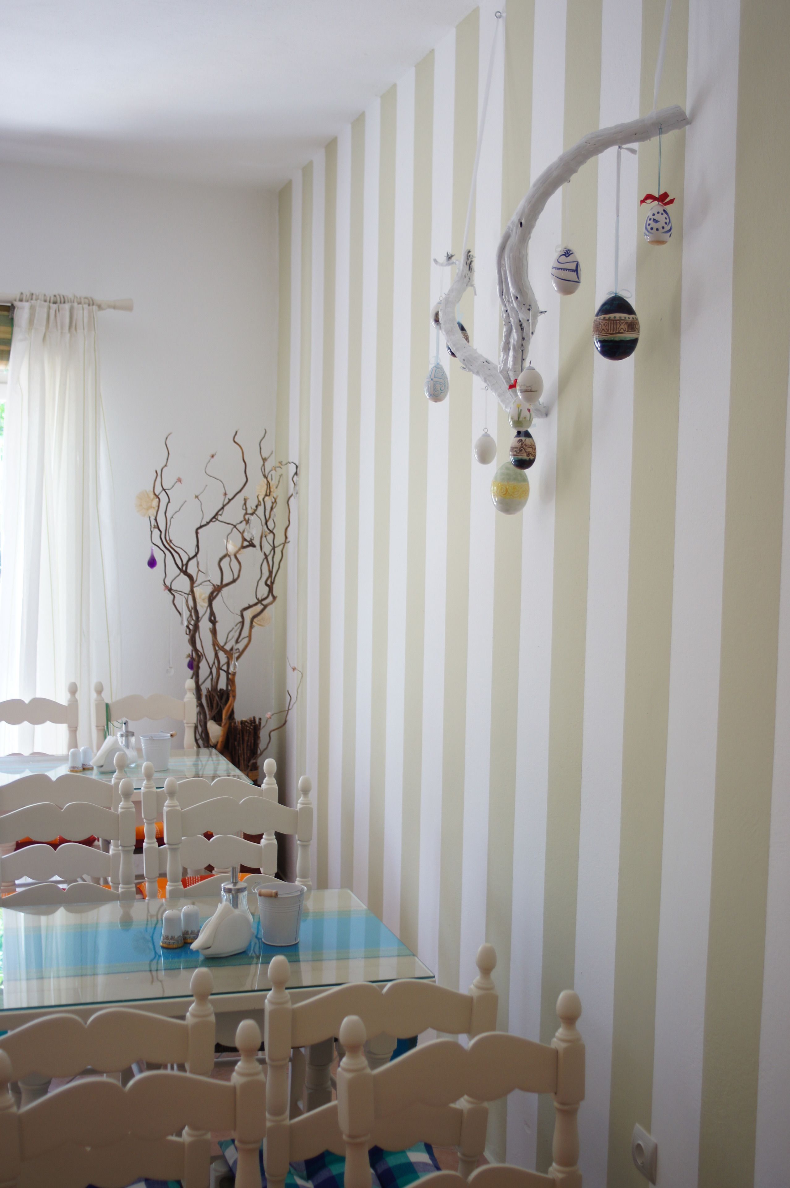 daily continental breakfast (eur 12 per person)