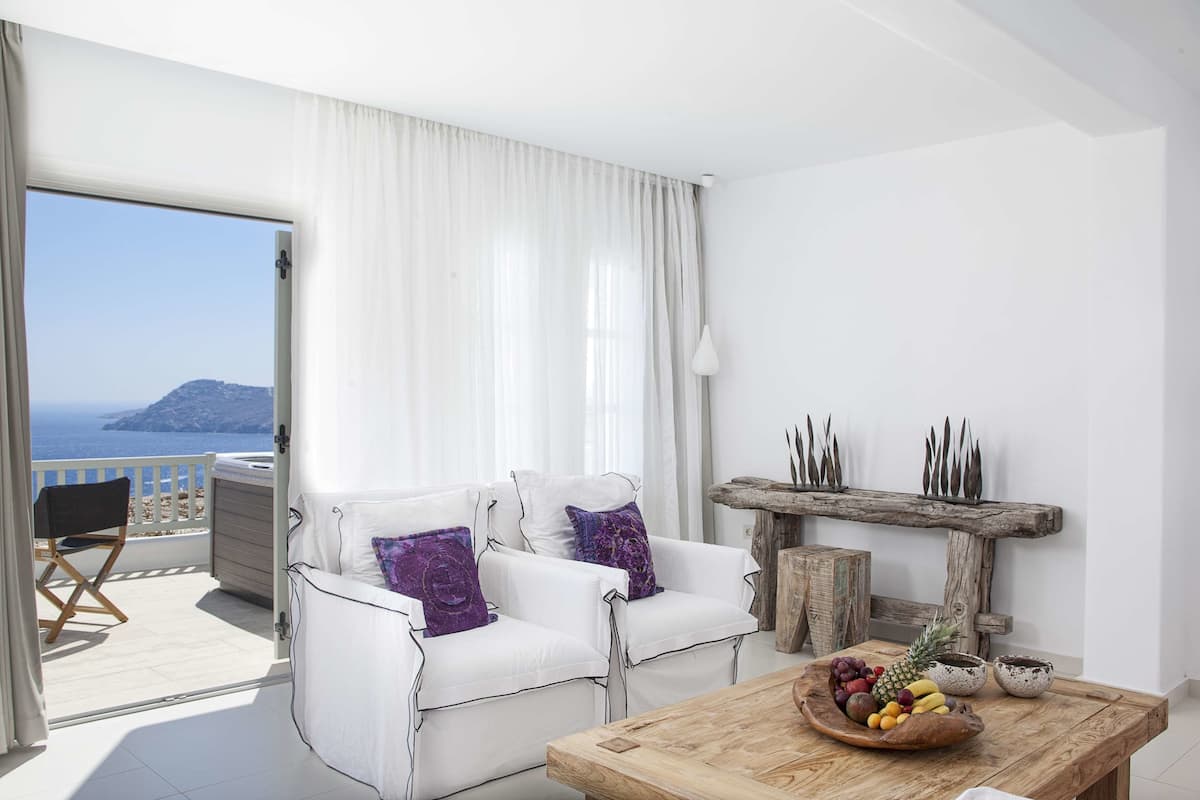 Suite, Hot Tub, Sea View (Elegant) | Utsikt fra rommet