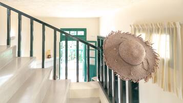 Premium bedding, in-room safe, desk, blackout curtains