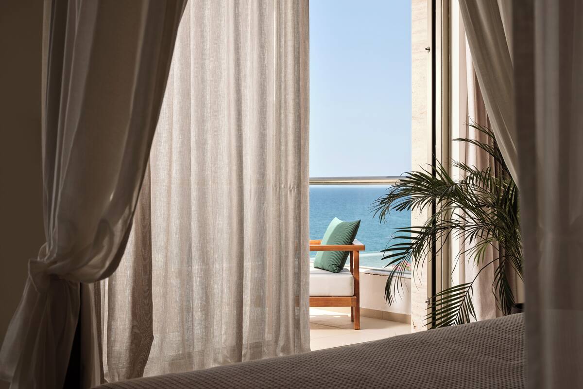 presidential suite, private pool, sea front | 2 bedrooms, in-room safe, blackout curtains, free wifi