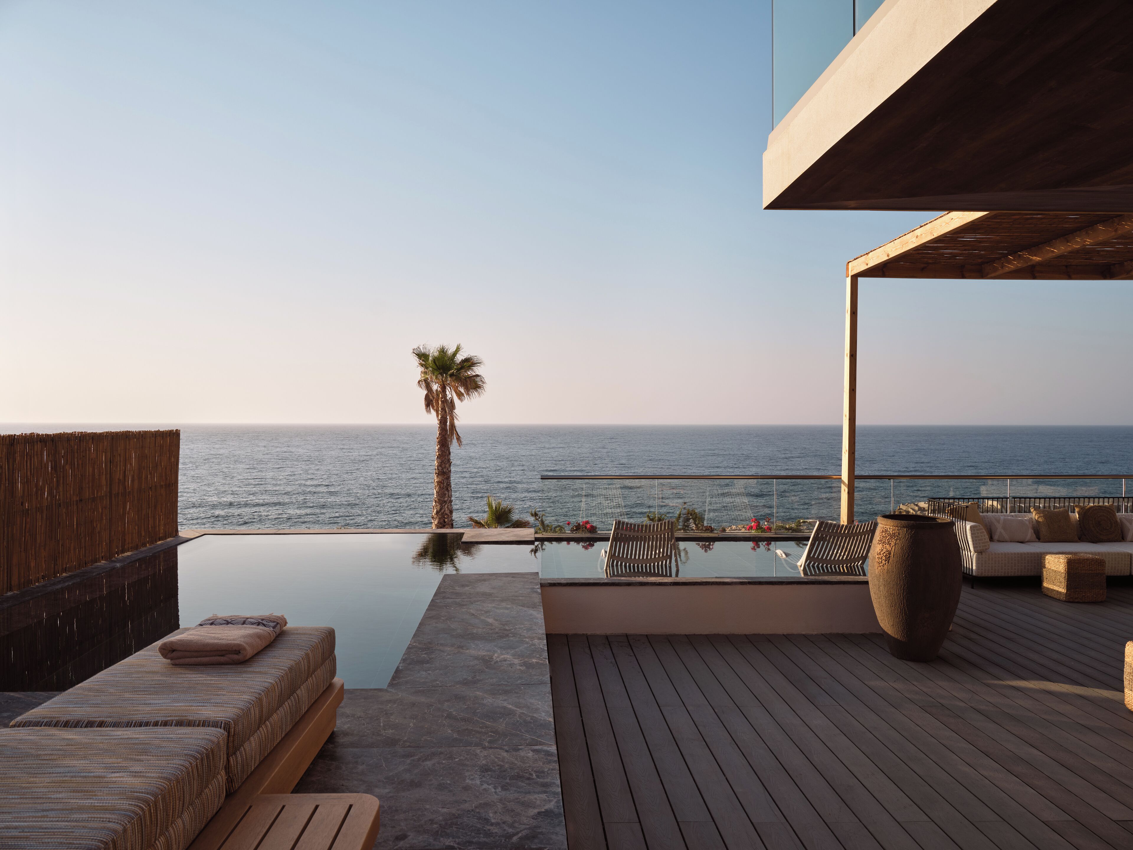 Indigo Residence Sea front with Pool | Vista desde la habitación