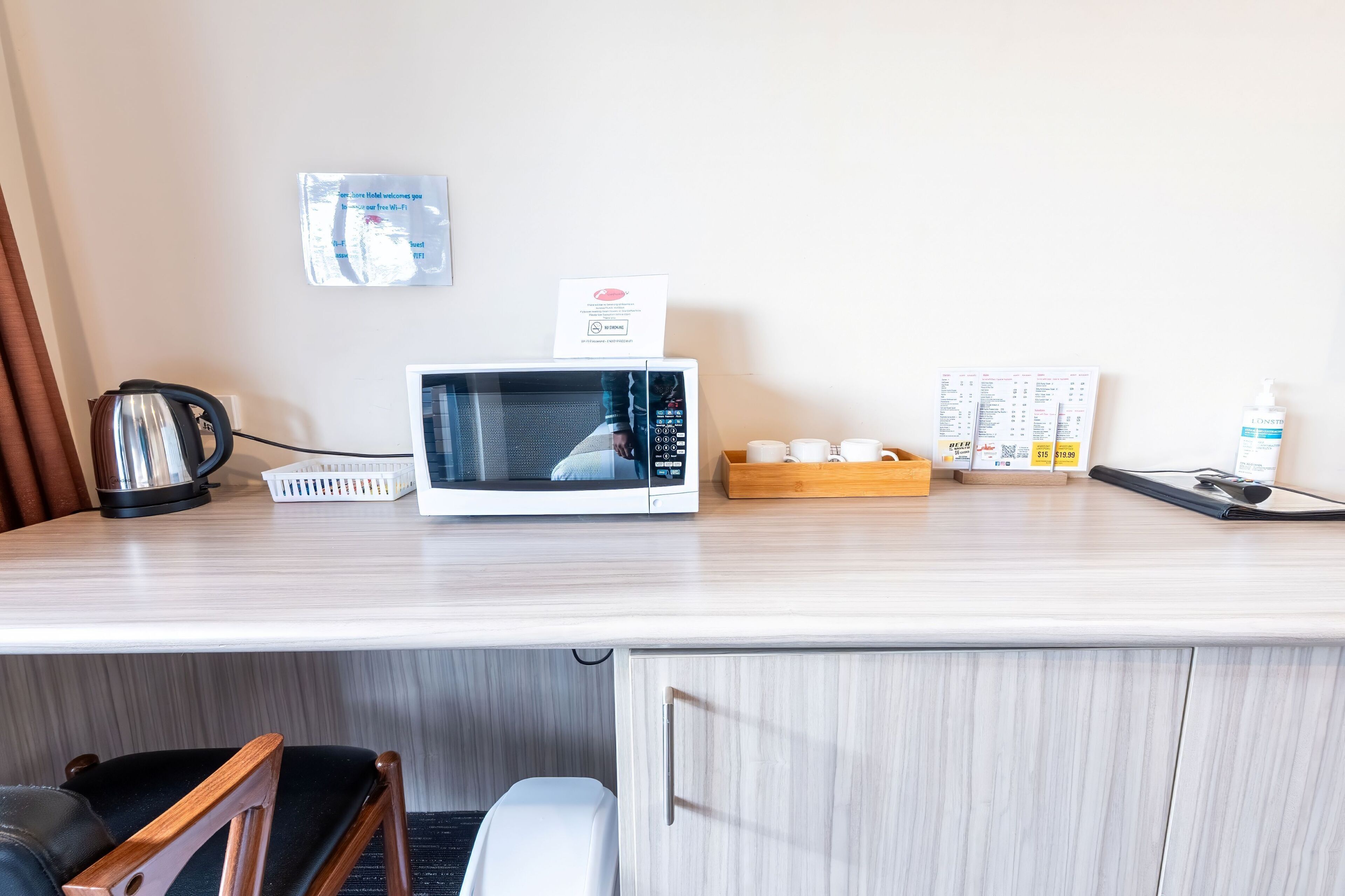 superior queen + single suite | in-room safe, desk, laptop workspace, blackout curtains