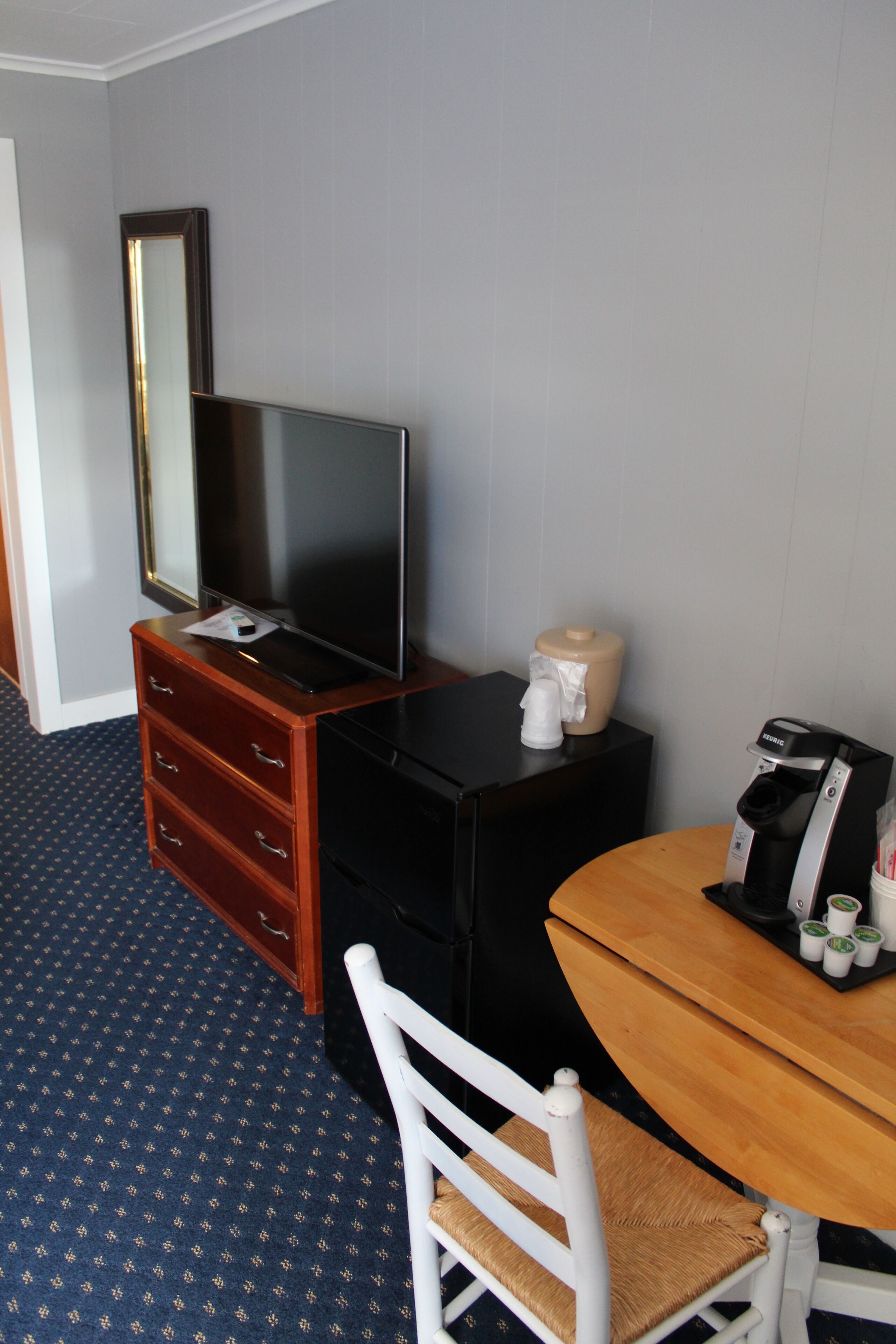 standard king no view | 1 bedroom, laptop workspace, iron/ironing board, free wifi