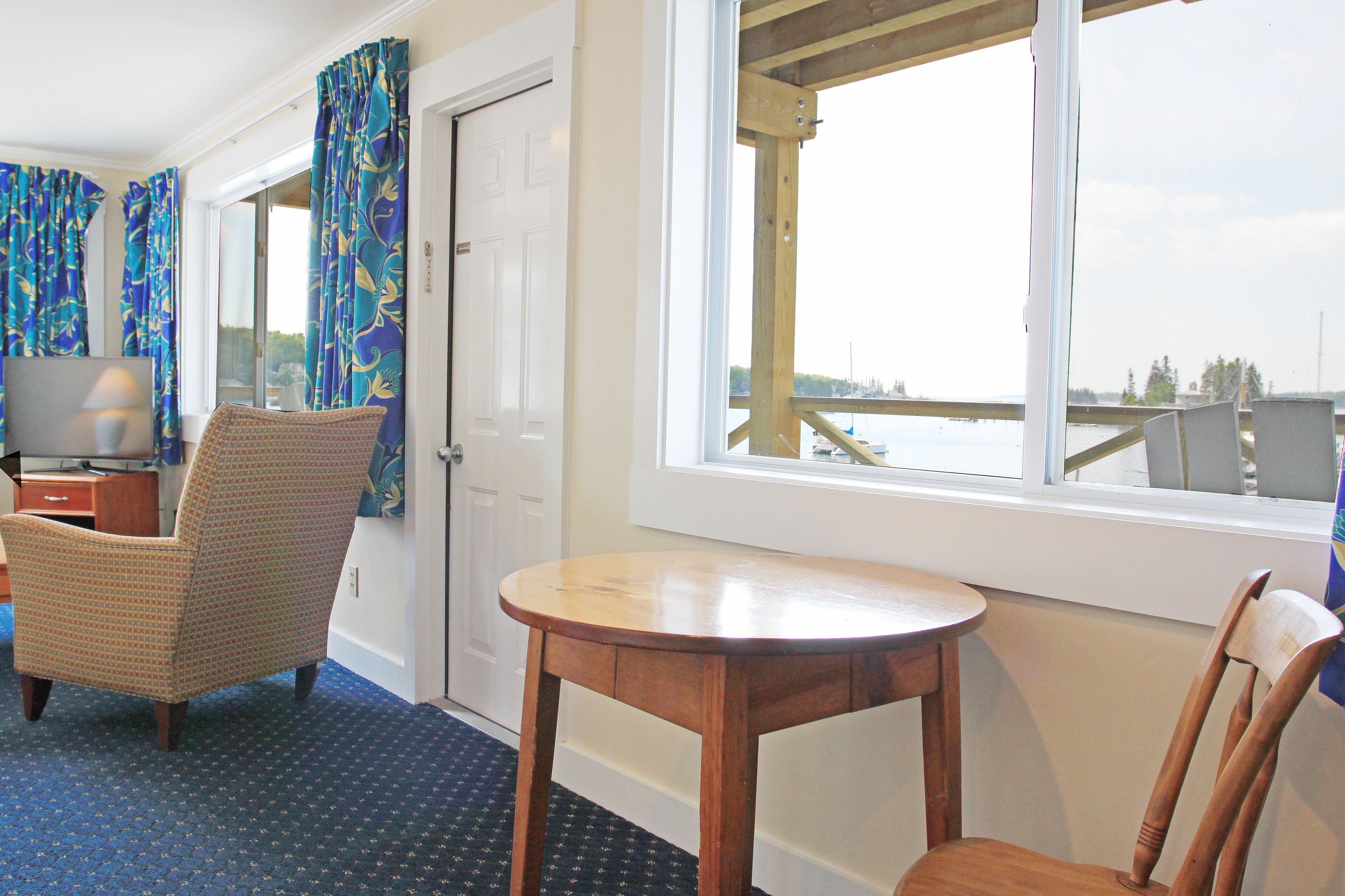triple queen suite overlooking whale park | 1 bedroom, laptop workspace, iron/ironing board, free wifi