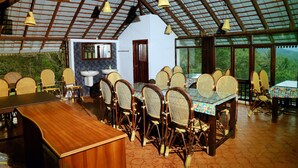Dining - Punarjani Ayurvedic Resorts (Udumbanchola)