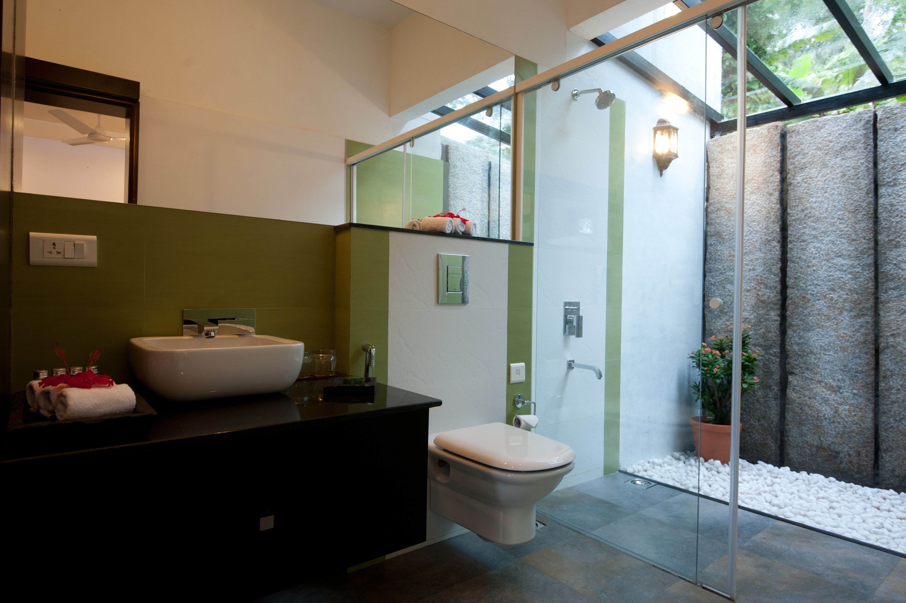 garden view cottage | bathroom | shower, designer toiletries, hair dryer, bathrobes