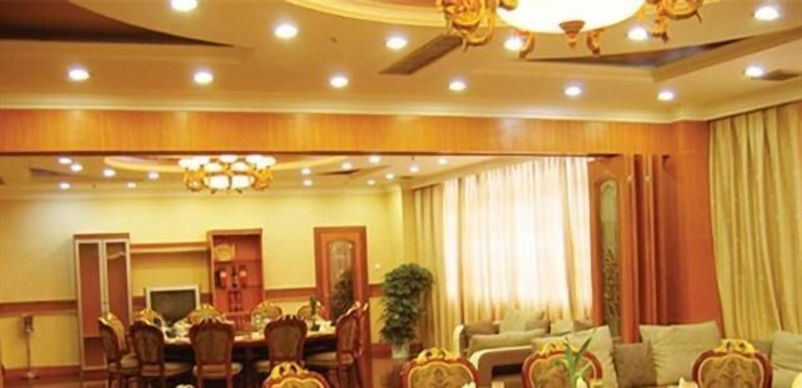 قاعة الولائم والاحتفالات