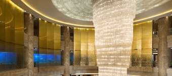 DoubleTree by Hilton Hotel Qinghai - Golmud