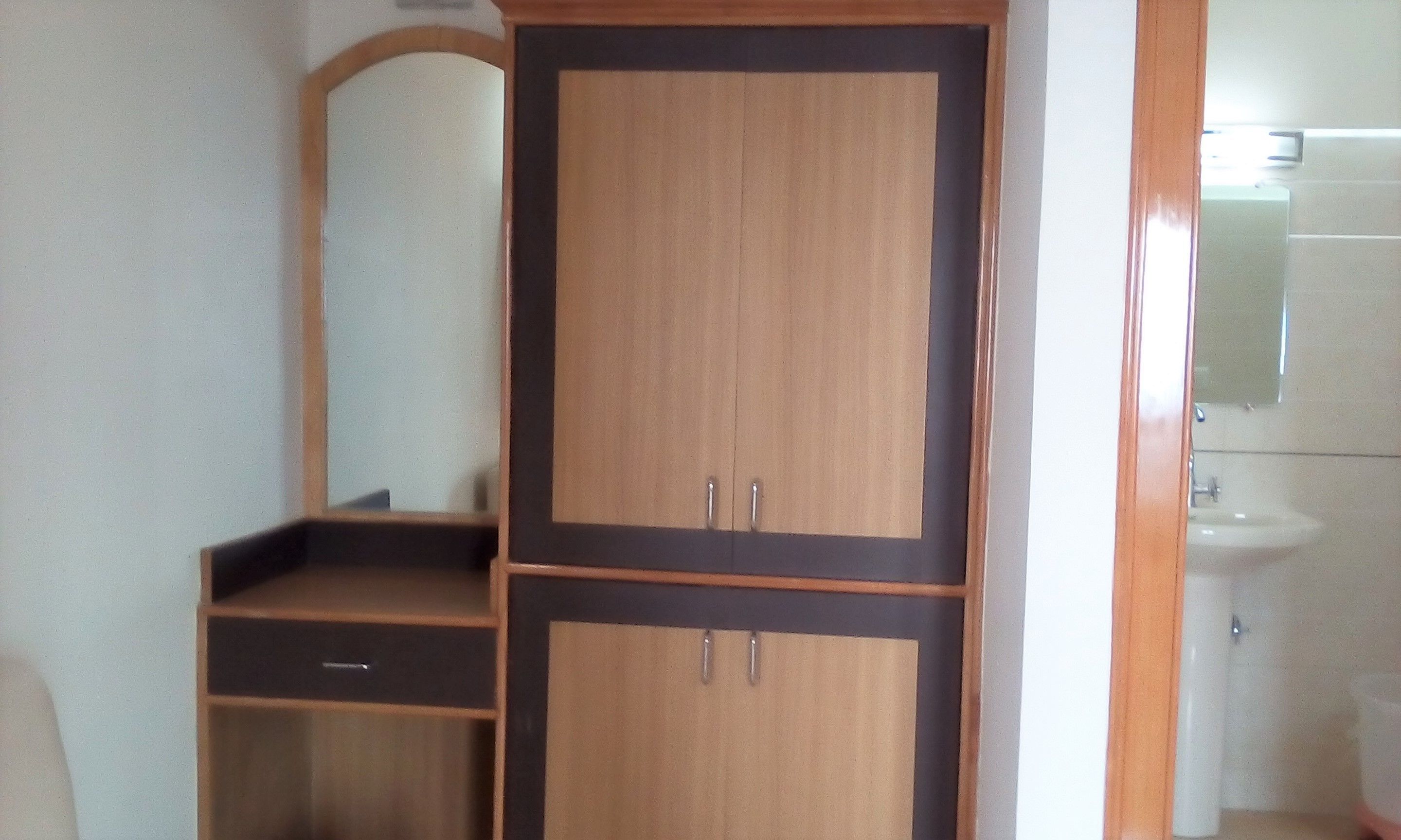 classic room, 1 bedroom, non smoking, river view | room amenity