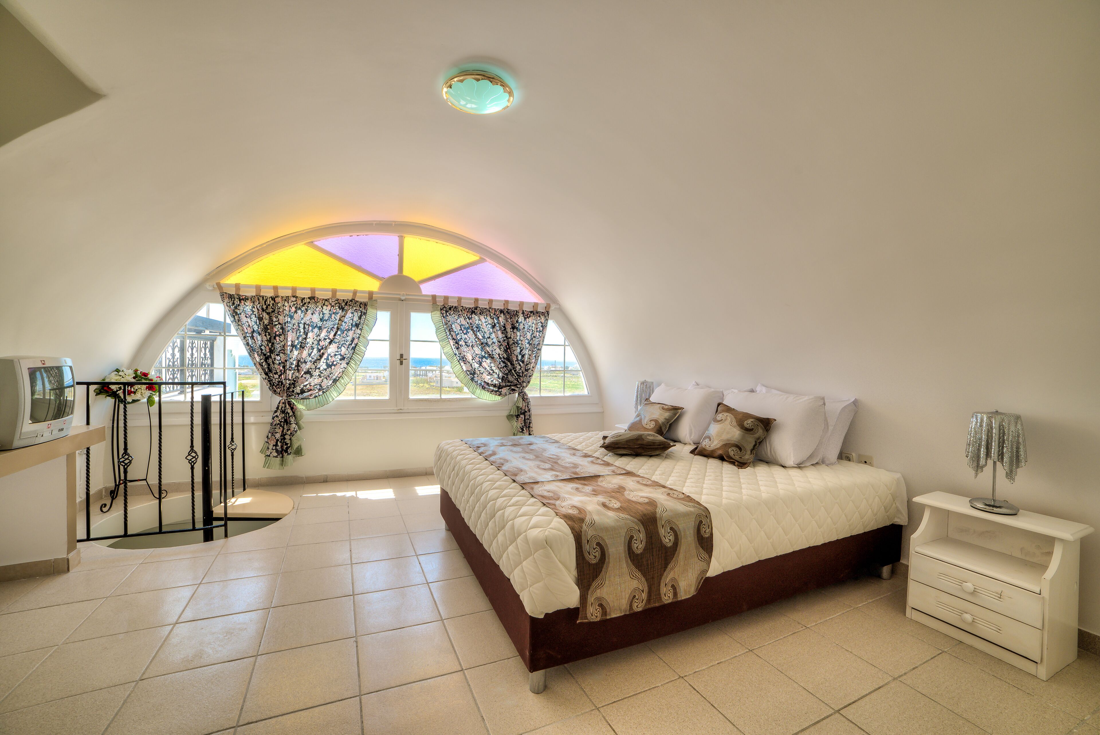 Photo - Pantheon Hotel