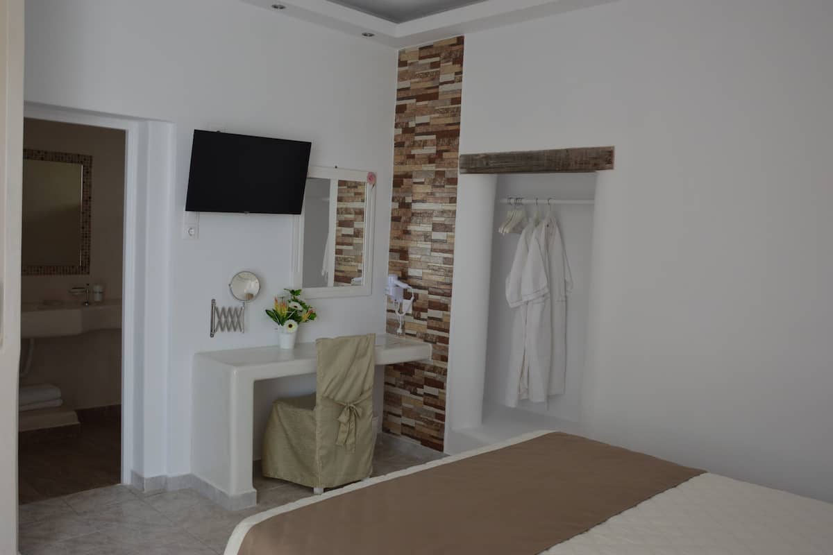 Traditional-Dreibettzimmer