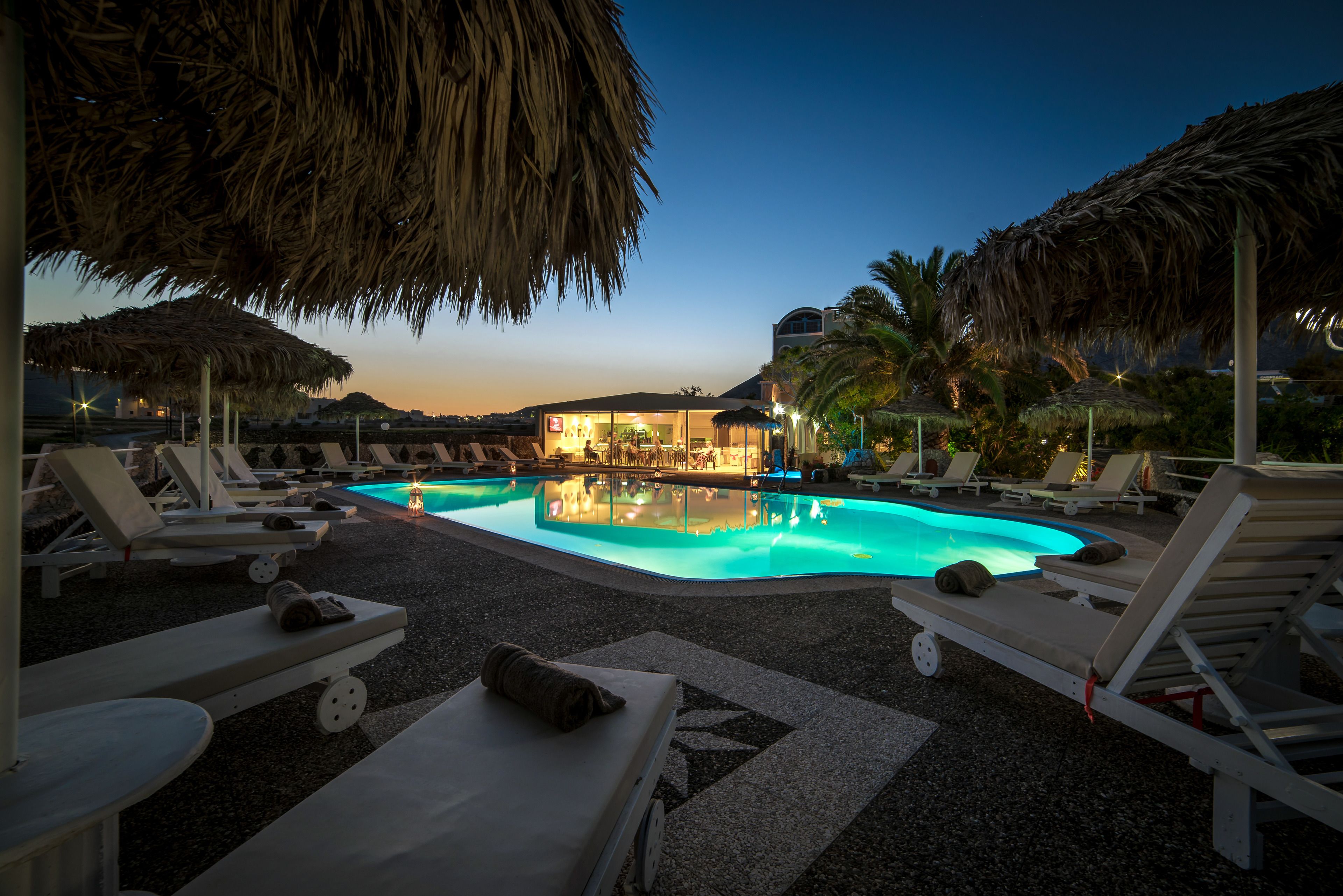 Photo - Pantheon Hotel