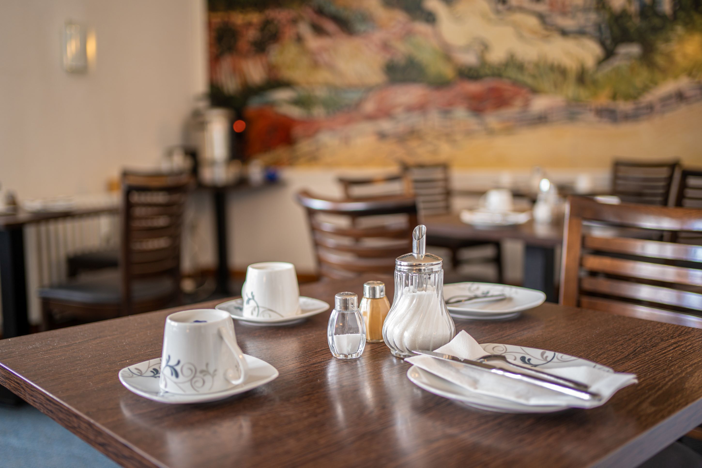 Petit déjeuner buffet (10 EUR par personne)