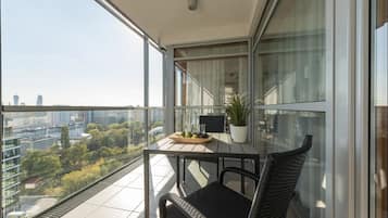 Luksus-penthouselejlighed - 3 soveværelser - byudsigt (with A/C) | Balkon