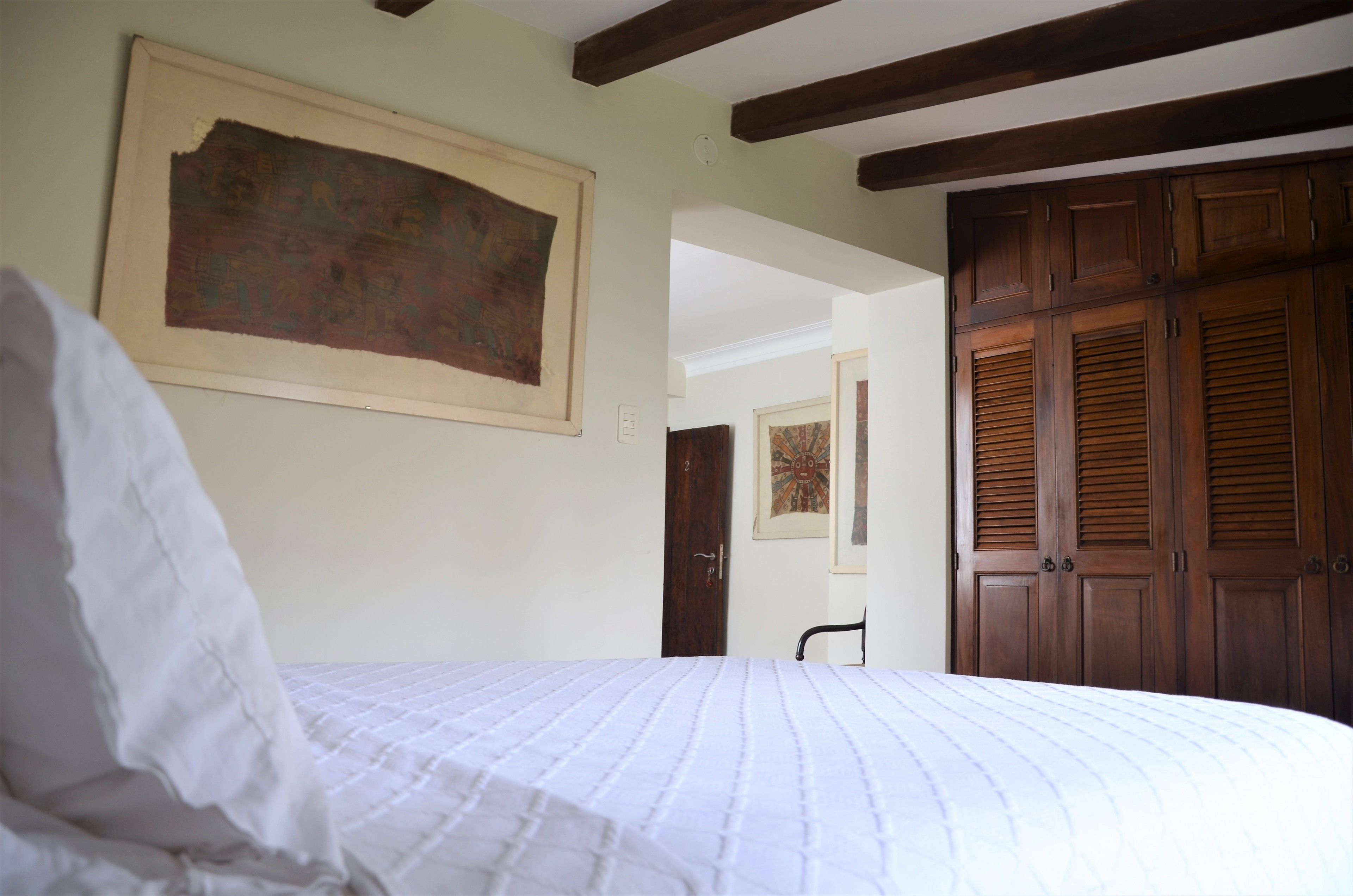 suite | down duvets, minibar, in-room safe, desk