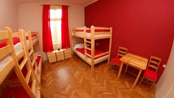 In-room safe, free WiFi