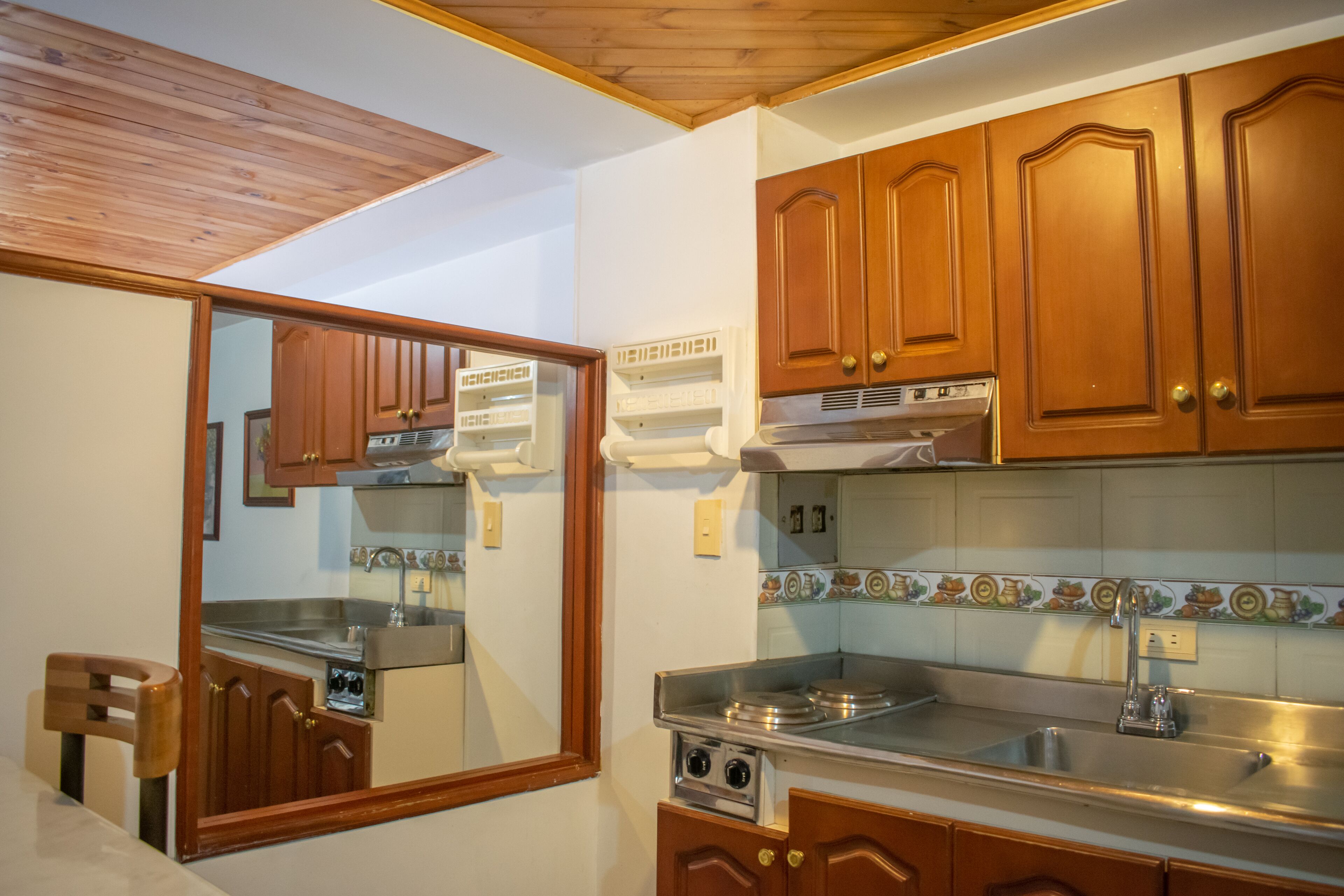 junior apartment | private kitchen | fridge, microwave, cookware/dishes/utensils