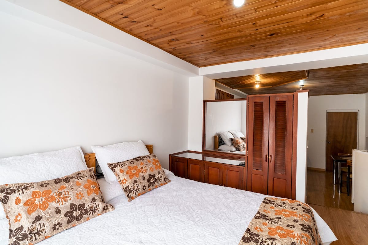 Apartamento junior | 1 dormitorio y mobiliario individual