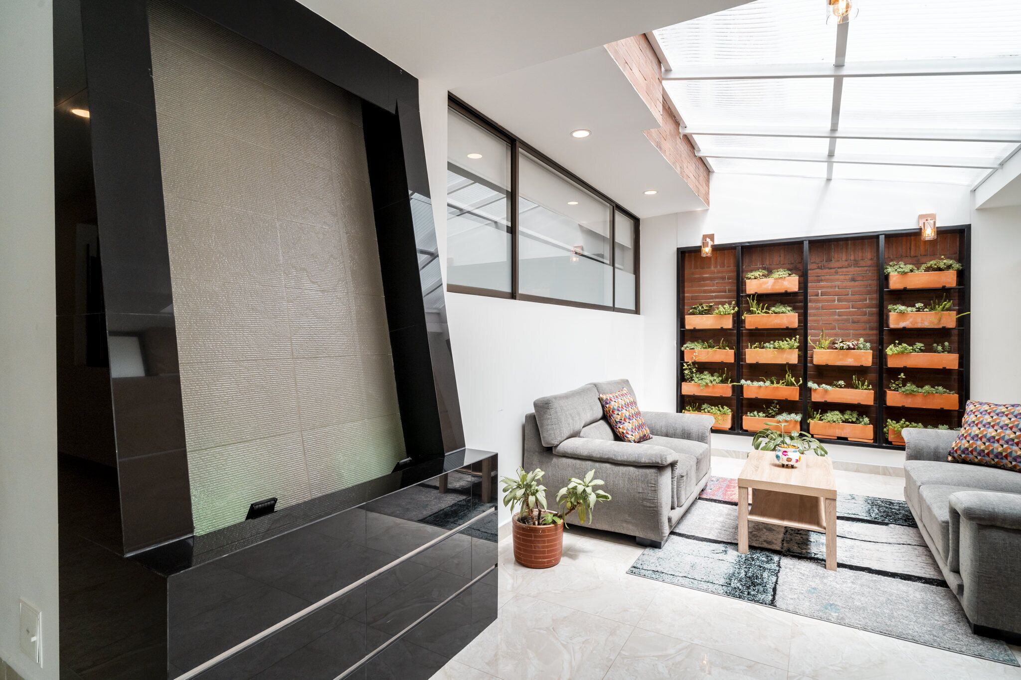 21-inch tv with digital channels