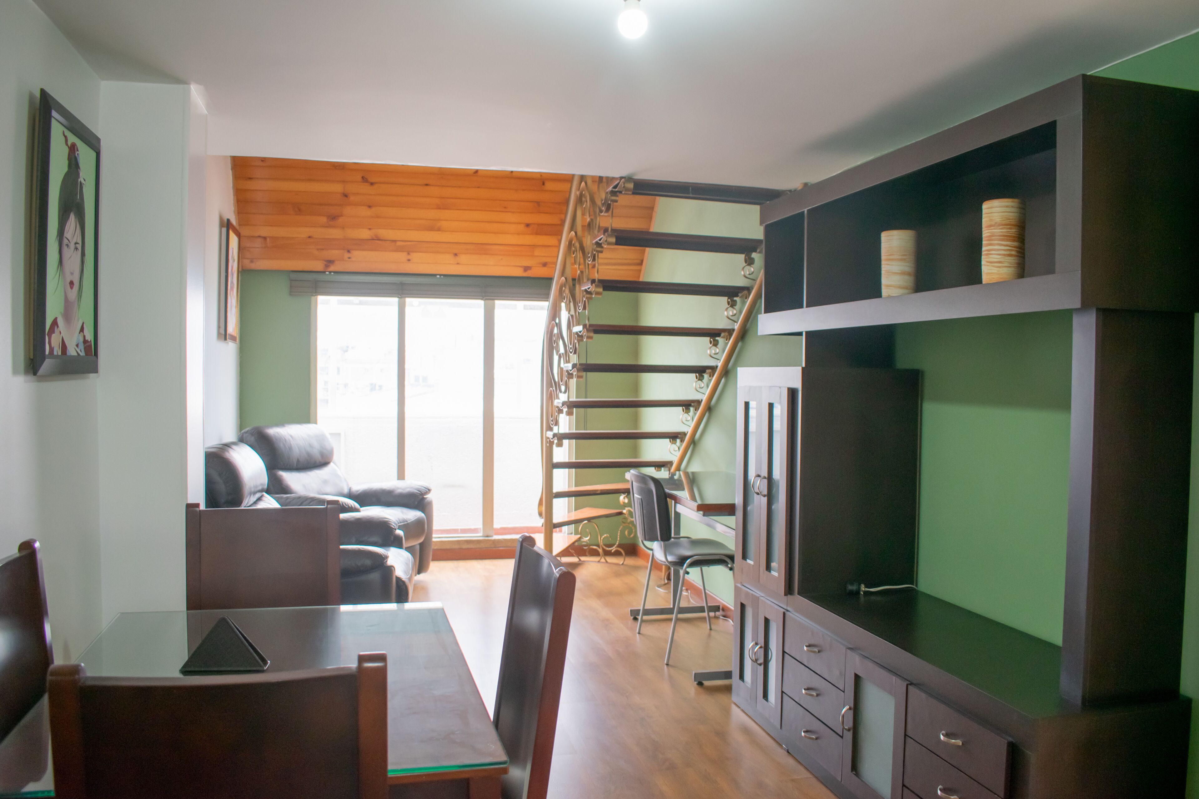 premium duplex, 2 bedrooms | living area | 21-inch tv with digital channels