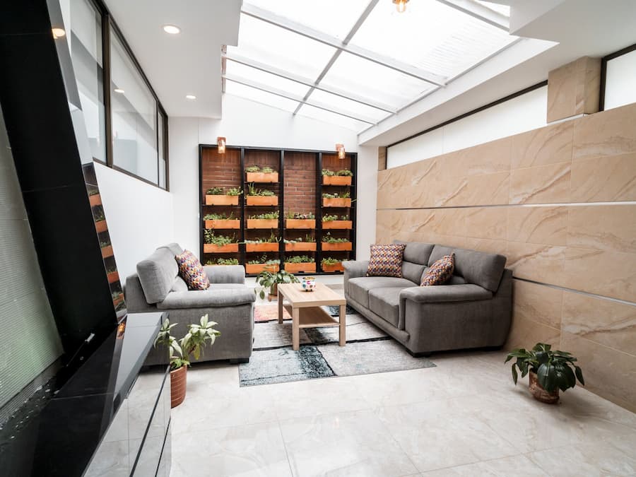 21-inch TV with digital channels