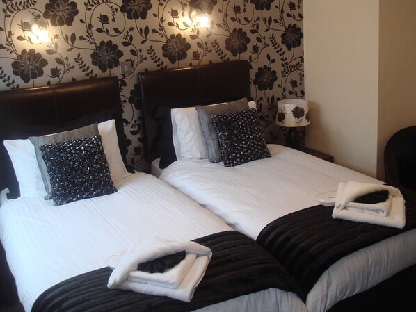 高级四人房, 独立浴室