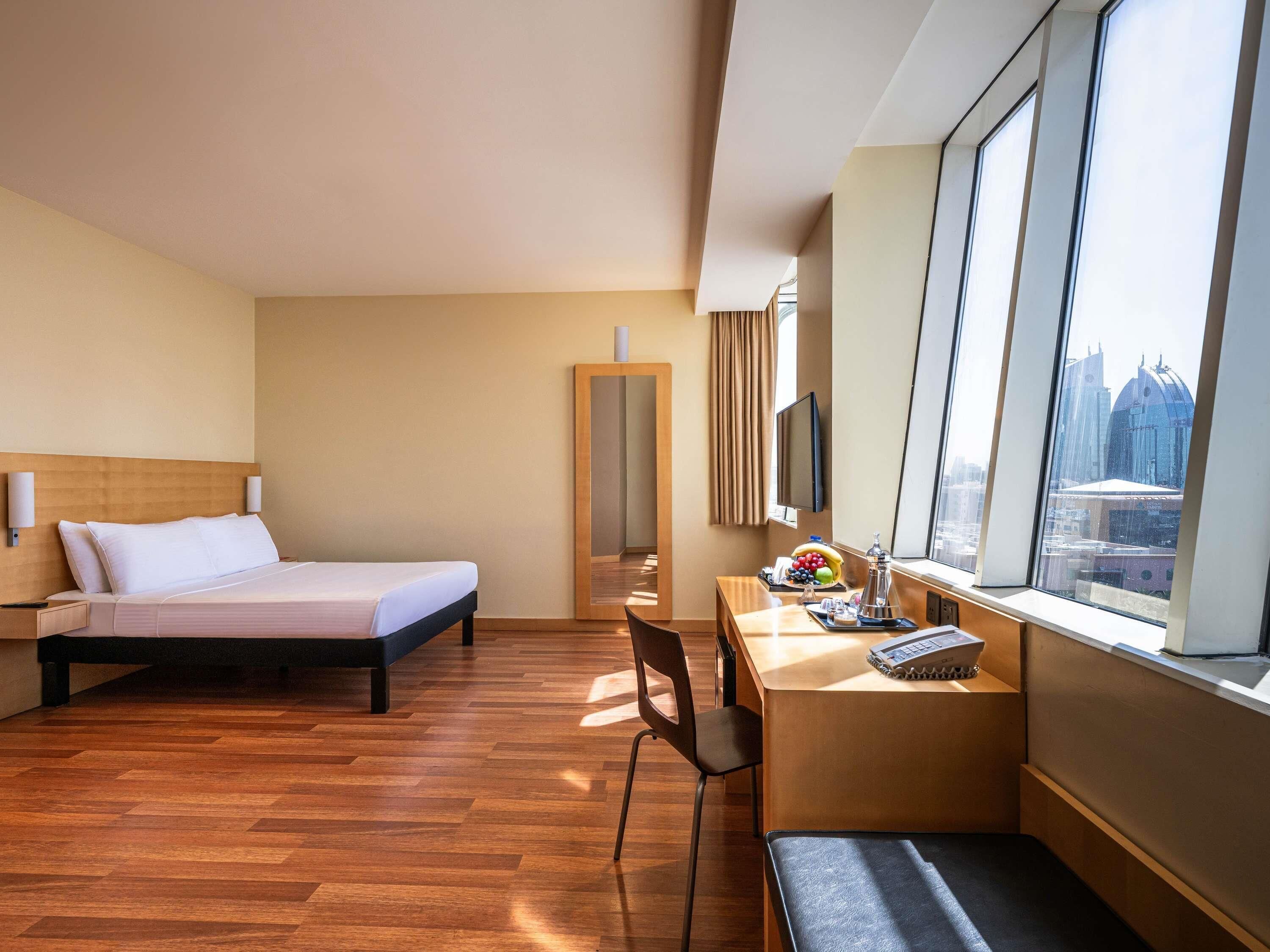 Double Room, 1 Double Bed | Premium bedding, minibar, in-room safe, desk