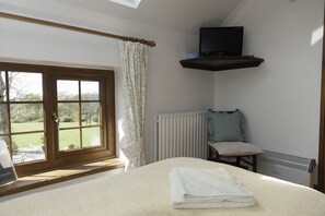 Miscellaneous - Burton Farmhouse (Kingsbridge)