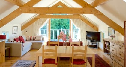 Cherryhill Lodge