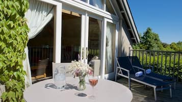 Studio, Ensuite (The Loft-2 Bedroom Annexe) | Balcony view