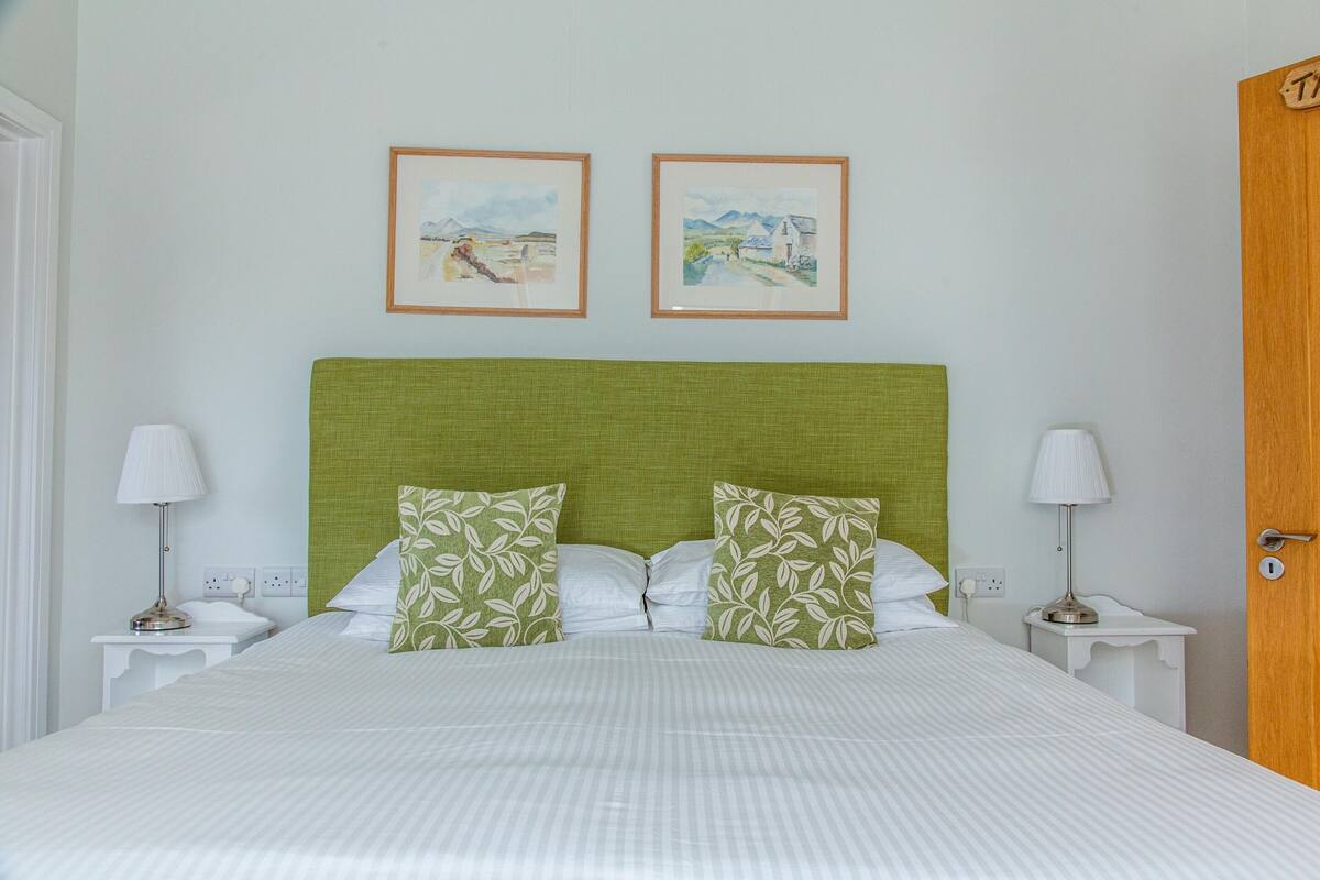 Phòng đôi Superior, có phòng tắm riêng (The Front Room)