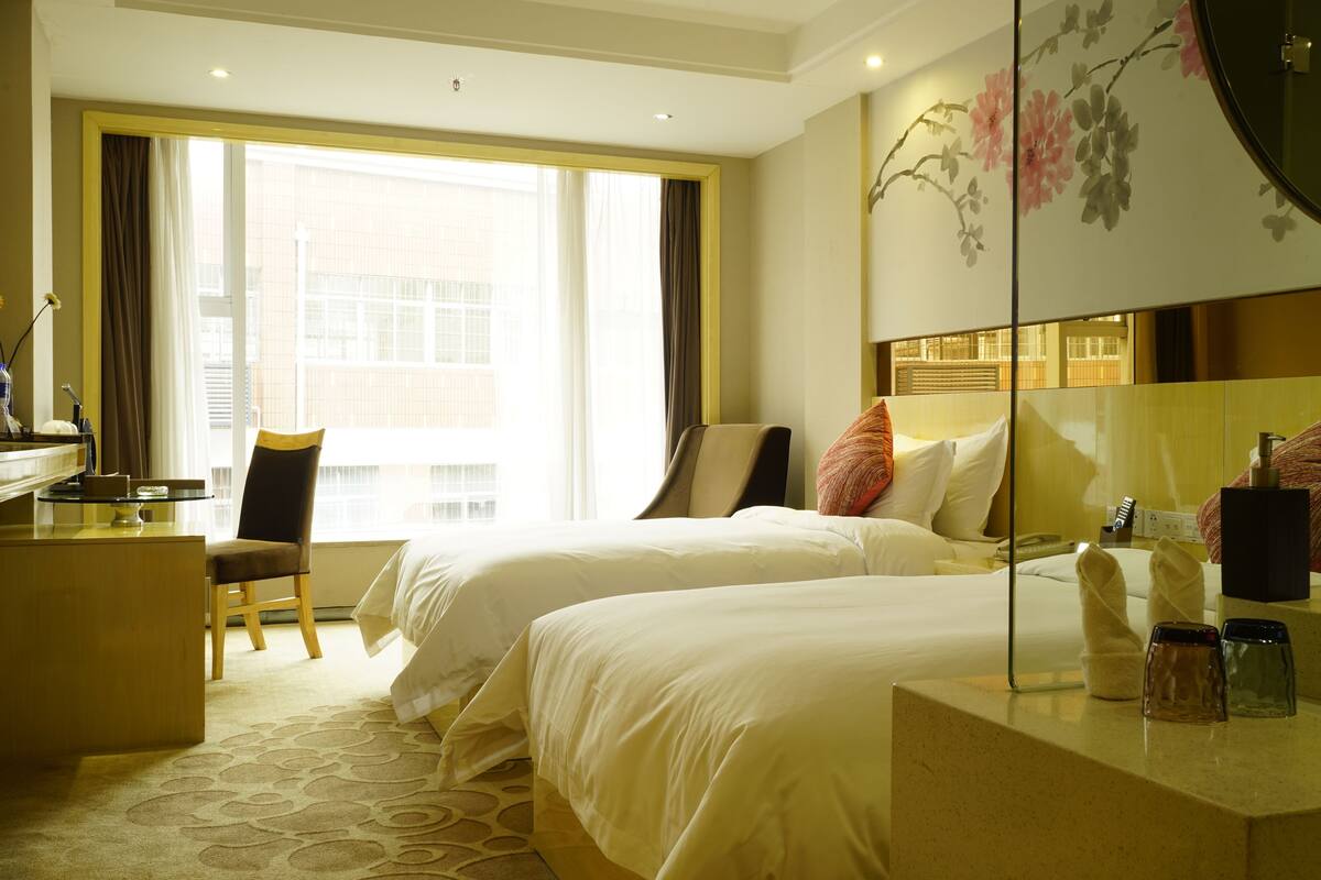 Business Twin Room, 2 Single Beds | View from room