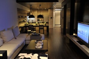 Televisión LCD 32 pulgadas con canales de televisión por cable