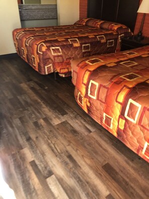 Standard Room, 2 Double Beds, Non Smoking