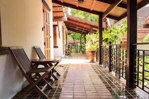 Terrace/patio - Reuan Thai Village Samui (Koh Samui)