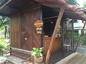 Check-in/check-out kiosk - Reuan Thai Village Samui (Koh Samui)