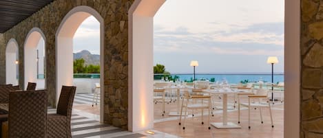 3 restaurants, breakfast, lunch, dinner served; Mediterranean cuisine